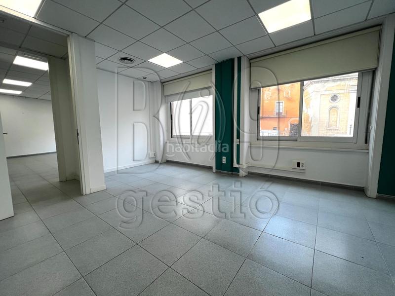 Foto baa2414c-1d01-413f-9da9-d0f3ccfd95d0. Location bureau dans Barris Marítims Tarragona
