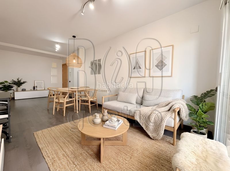 Foto 846116d9-f127-4e3e-b493-5f29ebcc36b6. Pis amb calefacció a Llevant Tarragona