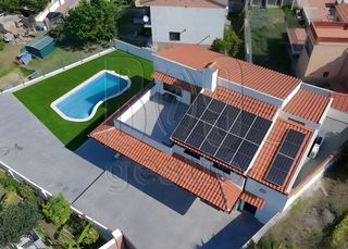 Casa  Ribera d'ebre. Casa unifamiliar reformada en urb hostalets de pallaresos