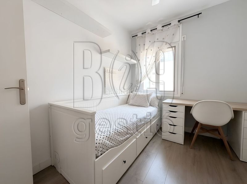 Foto c1bf4557-8f32-44ec-8d44-cb4ba531e1c7. Pis a Valls
