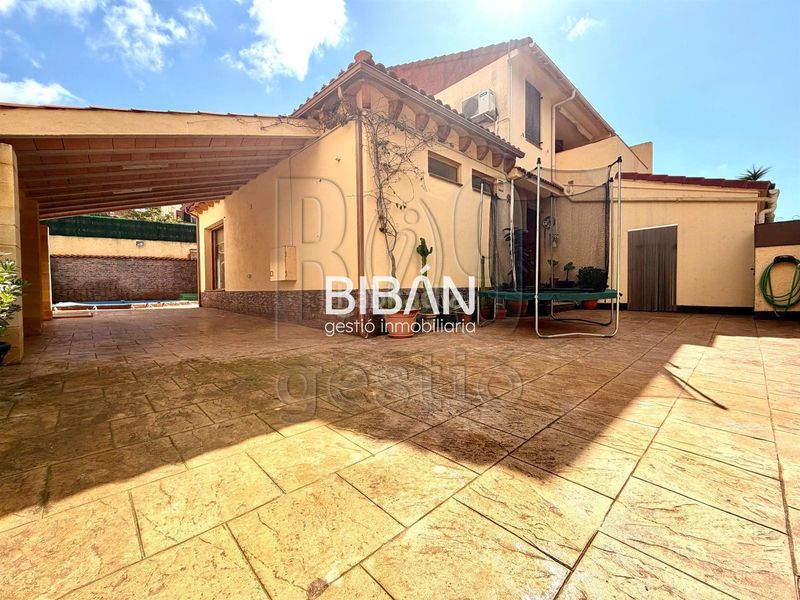 Foto 51cfb8ad-1afb-4c6d-8c9a-1b810ad00f72. Casa amb calefacció aparcament piscina a Pallaresos (Els)
