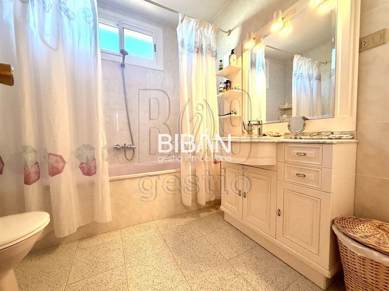 Foto 740c0cd7-d14c-4ff0-89ba-1a6974ec0054. Casa amb calefacció aparcament piscina a Pallaresos (Els)