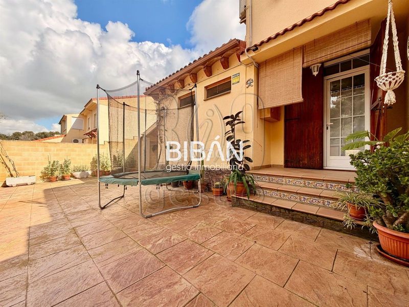 Foto e46e8f51-022f-46c4-bffe-16407a9081f0. Casa amb calefacció aparcament piscina a Pallaresos (Els)