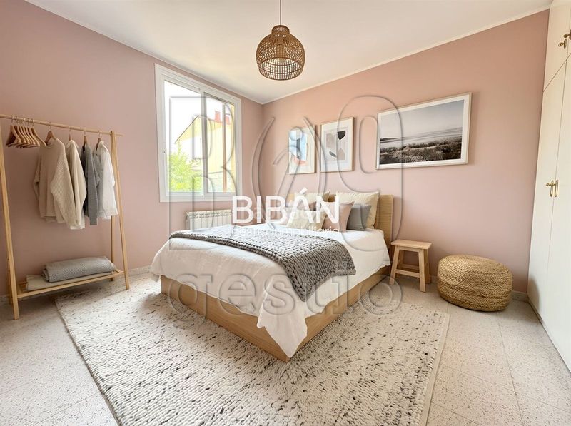 Foto f78b4070-87dd-45d3-a2b8-e84e990a96ff. Casa amb calefacció aparcament piscina a Pallaresos (Els)