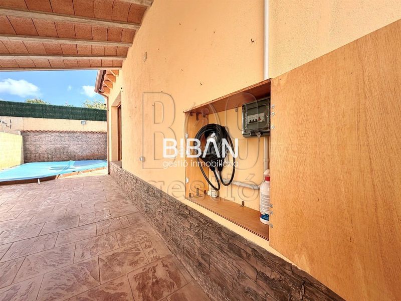 Foto fe62361e-5aae-449a-8eb8-af615652a0ee. Casa amb calefacció aparcament piscina a Pallaresos (Els)