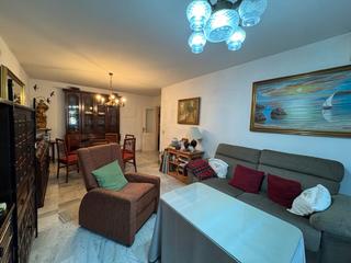 Pis  Avenida juan sebastián elcano. Venta de piso en pedregalejo