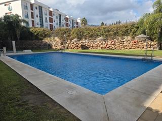 Rent Flat  Calle la colina. Fantastico piso con dos garajes