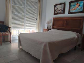 Lloguer Pis  Avenida de la rosaleda 17. Estupendo piso amueblado