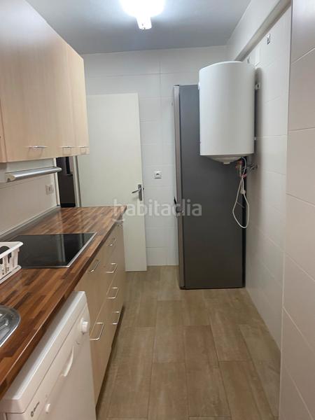 Foto 34ba5093-295b-4546-8c90-35c00574c0af. Rent flat in Los Guindos - Parque Mediterráneo - Santa Paula Málaga