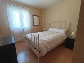Lloguer Apartament  Calle plaza de toros vieja 2. Apartamento amueblado en perchel sur