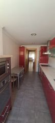 Etagenwohnung  Calle martínez de la rosa. Magnifico piso con garaje