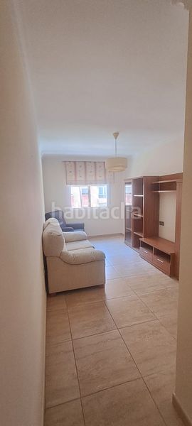 Foto f0a113c3-b06a-409d-a764-766577f8a68c. Pis amb aparcament a Suárez Málaga
