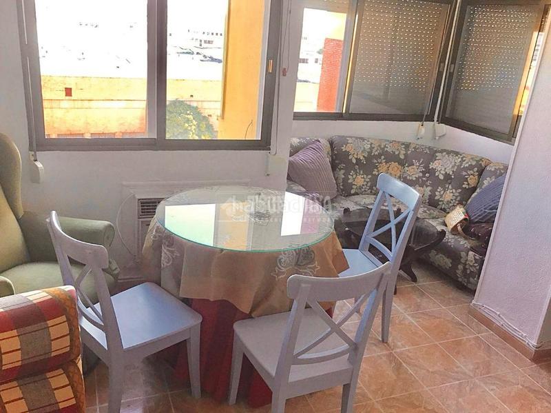 Foto 59e17354-70c6-49de-8ad1-d8f1da0d42a9. Appartamento in El Plantinar - Avda. La Paz - El Juncal Sevilla