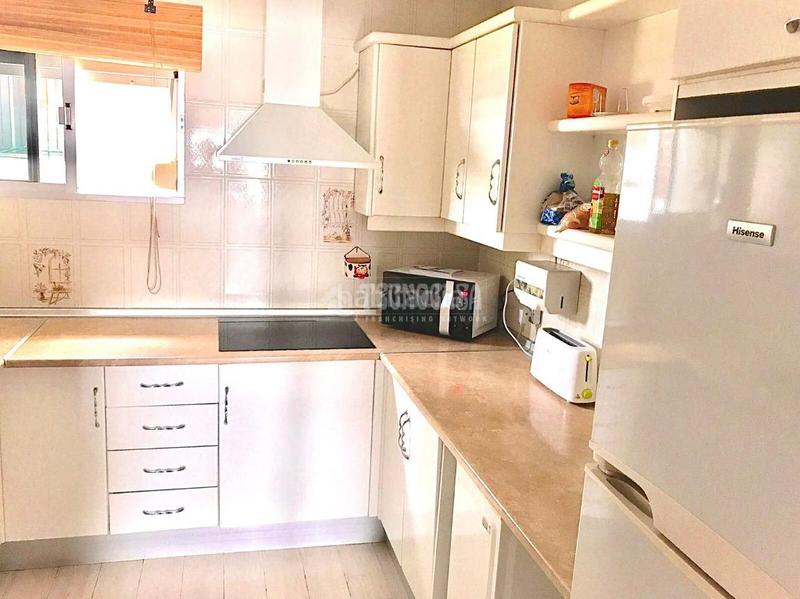 Foto c0a2c8bb-468a-4a55-9495-05d58c76d9ae. Appartamento in El Plantinar - Avda. La Paz - El Juncal Sevilla