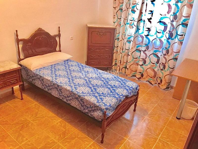 Foto fe41da5e-3401-45d1-8c1c-7078784bae2d. Appartamento in El Plantinar - Avda. La Paz - El Juncal Sevilla