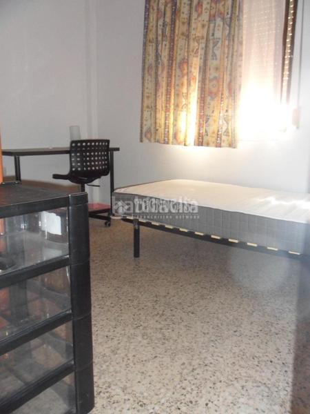 Foto e5b549ee-f07b-455d-b388-82a742b9c9ce. Alquiler piso  en alquiler en La Oliva Sevilla