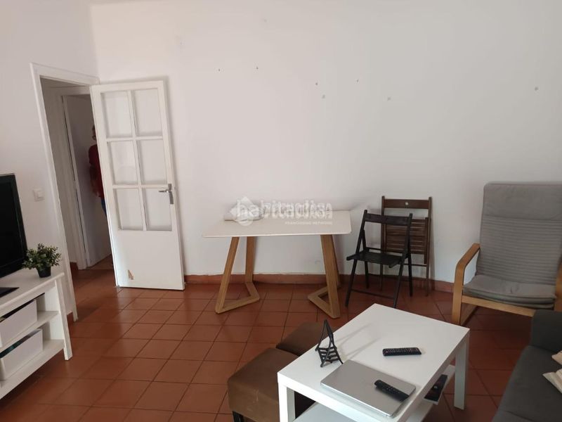 Foto b479690e-4b53-4ff9-bcdb-ae25d6ea4147. Pis a Bami - La Estrella Sevilla