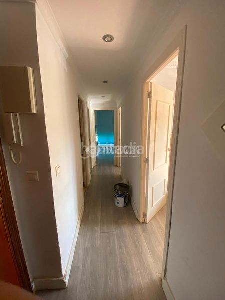 Foto 1747af30-20d5-4bab-b8d4-5c77fc13fce5. Flat with heating in Pedro Salvador - Las Palmeritas Sevilla