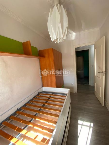 Foto 4ada6572-11a3-4860-a144-dc2d4968ccad. Flat with heating in Pedro Salvador - Las Palmeritas Sevilla