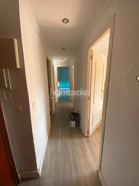 Foto c92bf0ba-c799-44dd-b293-af665db23b46. Flat with heating in Pedro Salvador - Las Palmeritas Sevilla