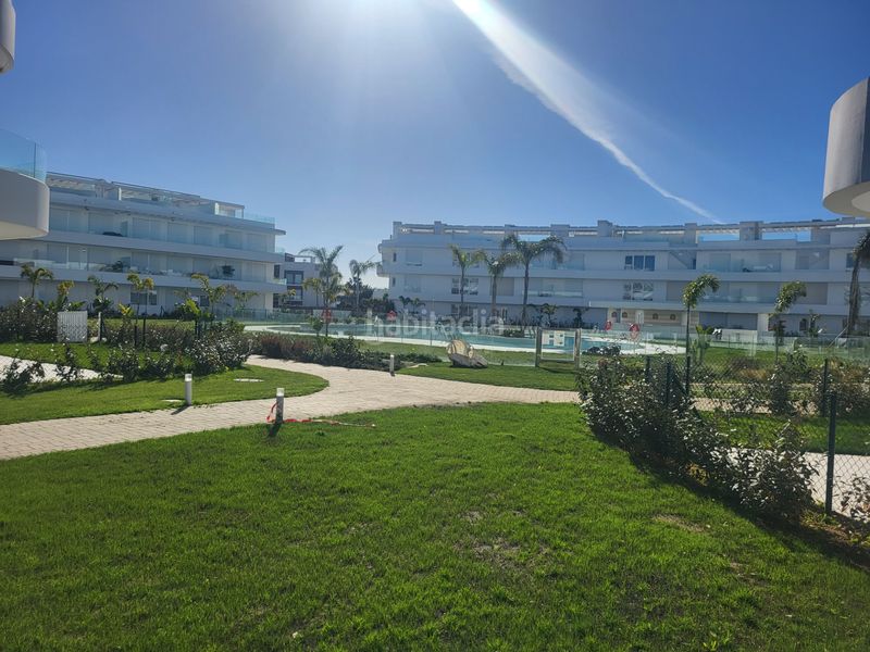 Foto c0f96db4-61c1-4fbd-9cfe-36d9ed2a2274. Lloguer pis a calle bach 3 a Las Tres Piedras - Costa Ballena Chipiona