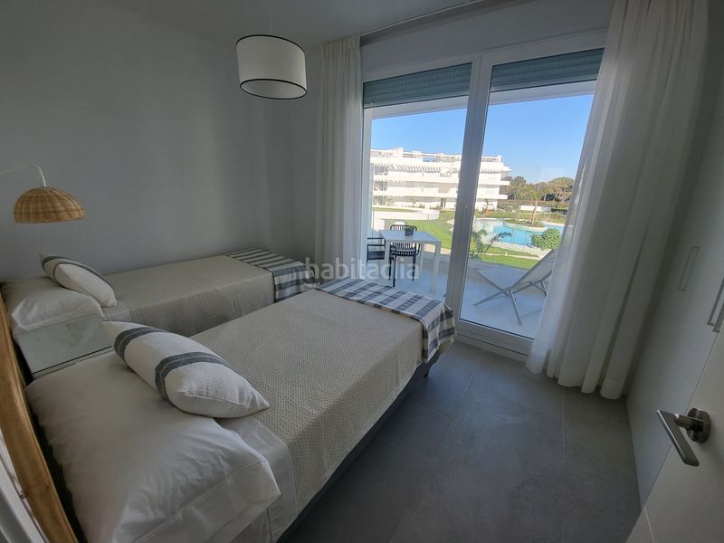 Foto dd2b660e-aeae-4fb5-a1fc-81846f28d148. Lloguer pis a calle bach 3 a Las Tres Piedras - Costa Ballena Chipiona
