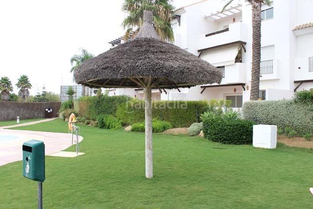 Foto ce935b22-ea65-41d8-91b4-cd53eb3a5271. Rent flat in calle mozart 2 in Las Tres Piedras - Costa Ballena Chipiona