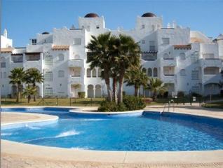 Appartement à Avenida reina sofía 23. Apartamento en venta en costa ballena, rota. jardines del sol.