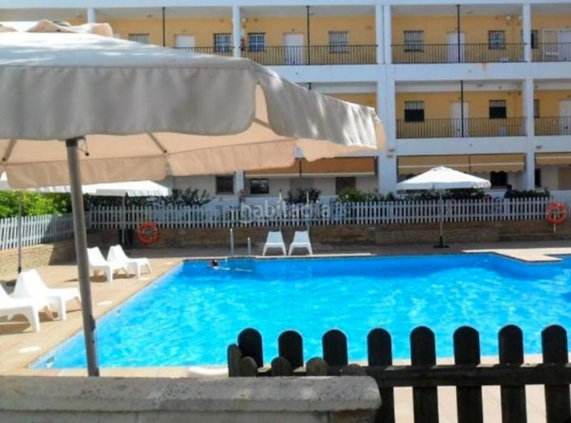 Foto 4abb44ea-04e9-4861-814f-b22b8852e8cc. Miete erdgeschoss in avenida pez espada 12 in Costa Ballena - Largo norte Rota