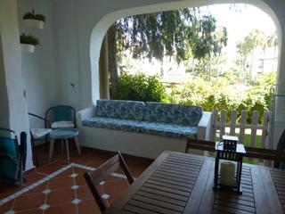 Planta baixa a Calle la caleta 3. Bajo en venta en costa ballena, rota. playa del infante. en prim
