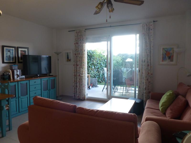 Foto b96b757d-e329-412e-b62b-cc209cf652f3. Dúplex en avenida juan carlos i 8 en Costa Ballena - Largo norte Rota