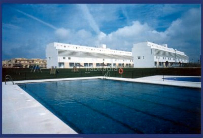 Foto f947e3e4-c384-47a9-bf61-b27377a34e9c. Dúplex en avenida juan carlos i 8 en Costa Ballena - Largo norte Rota