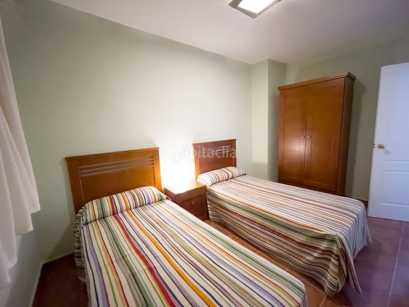 Foto a7f0f544-c656-4237-a0be-69d71aefe575. Casa aparellada a avenida de la urta 2 a Costa Ballena - Largo norte Rota