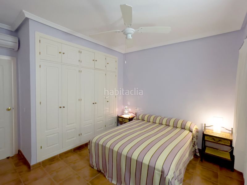 Foto d5cf2d06-bda0-4d31-bb71-8d9e0eb94180. Casa aparellada a avenida de la urta 2 a Costa Ballena - Largo norte Rota