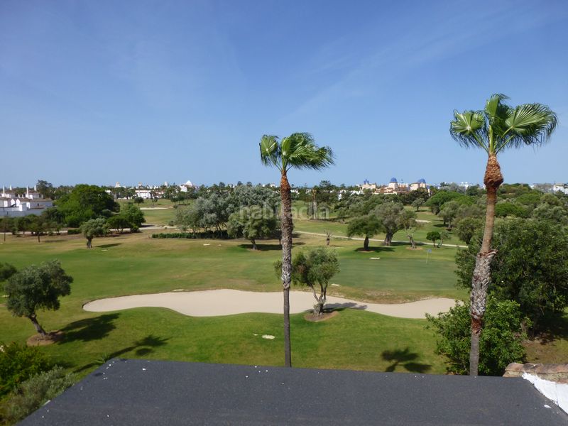 Foto 20c576f3-df77-4896-9218-4c1cb61cd087. Àtic a avenida de la ballena 4 a Costa Ballena Golf Rota
