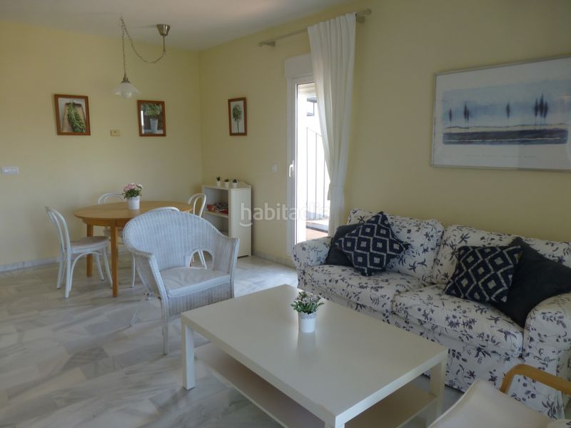 Foto 49e26cf1-38e5-47a1-8349-4c79b981b5b2. Àtic a avenida de la ballena 4 a Costa Ballena Golf Rota
