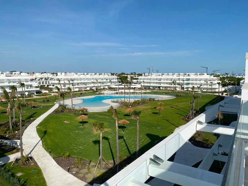 Foto 410f4c06-8c80-4d6f-b01c-33d344bbb268. Lloguer àtic a calle bach 8 a Las Tres Piedras - Costa Ballena Chipiona