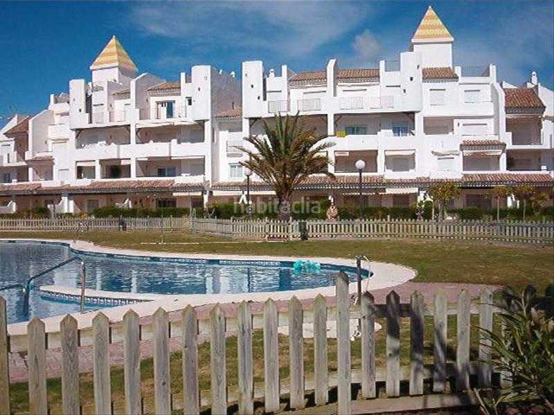 Foto 7987e6de-b09e-4f96-ab2f-a93fba5f565a. Miete appartement in avenida reina sofía 10 in Costa Ballena Golf Rota