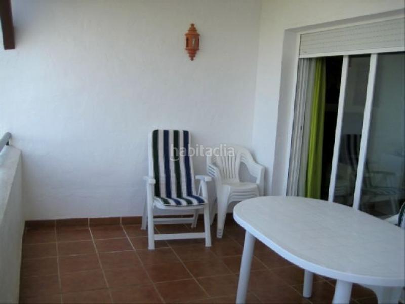 Foto cf8bac58-2696-426e-b977-201595a247b8. Rent apartment in avenida reina sofía 10 in Costa Ballena Golf Rota