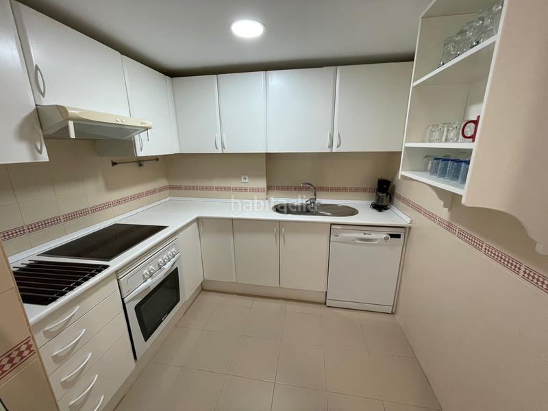 Foto 06700d03-c14d-4d79-8ac2-1ebcc12fdfde. Lloguer apartament amb aparcament piscina a Costa Ballena - Largo norte Rota