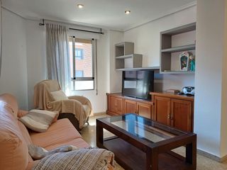 Location Appartement  Calle de la madre vedruna. Piso en alquiler con garaje en zona céntrica  plaza dr. marañón