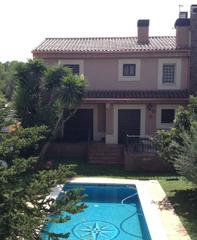 Casa  Avinguda catalunya. Magnífica casa ,