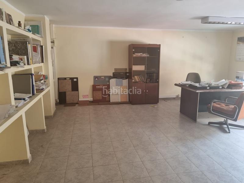 Foto b98d719d-7ccf-4bac-a1ff-829475fafc1c. Office space in carrer d'alcossebre 24 in El Grao Castellón de la Plana