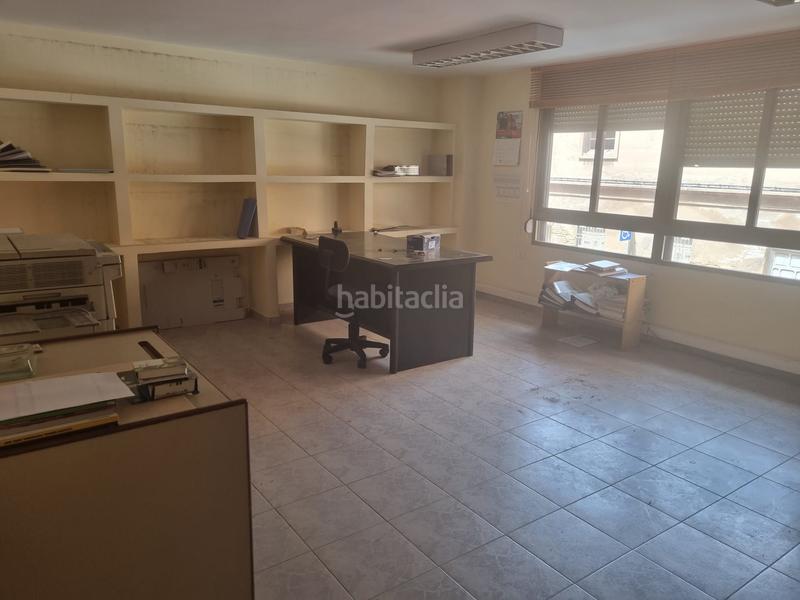 Foto da05c4db-9f92-477a-9ae9-665ca6aa2193. Office space in carrer d'alcossebre 24 in El Grao Castellón de la Plana