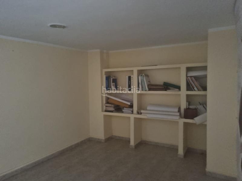 Foto e1b800c2-da6a-4e80-bd54-a600ce87178f. Oficina a carrer d'alcossebre 24 a El Grao Castellón de la Plana