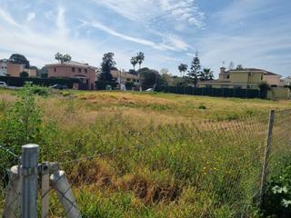 Terreno residencial en Carrer Zarauz 58