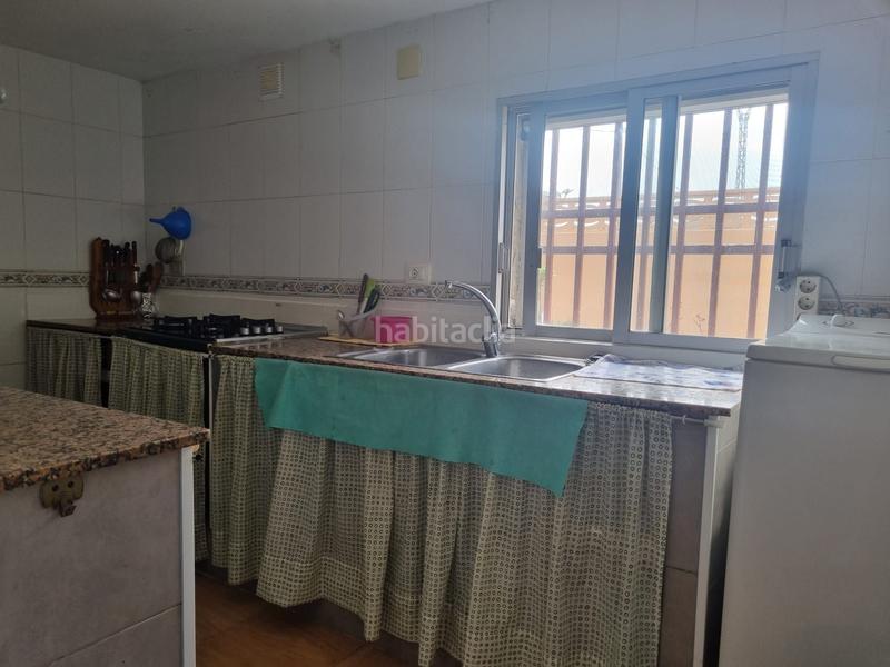 Foto c40c513f-4668-45c7-8b38-819f437bad95. Casa in camí segunda travesera 25 in El Grao Castellón de la Plana