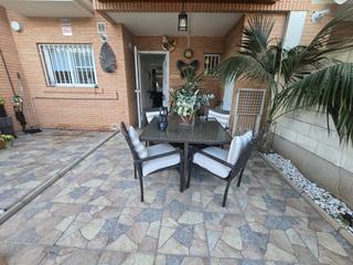 Casa adossada  Calle la estrella 35. **casa / chalet adosado en venta en grao de castellón**