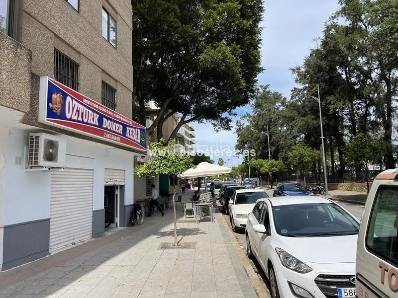 Foto 8808eac9-0162-4c0c-aa8e-1cf1cb9002c8. Local comercial bar las tres niñas y kebab en Parque Avenida Jerez de la Frontera