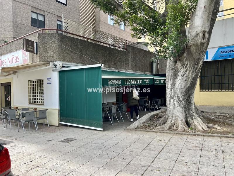Foto dcb5db0f-9c46-4414-9263-2f9efa6183b1. Local comercial bar las tres niñas y kebab en Parque Avenida Jerez de la Frontera